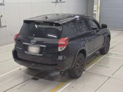 Toyota VANGUARD  с аукциона в Японии