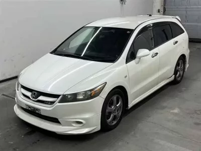 Honda STREAM  с аукциона в Японии