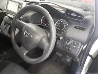 Toyota WISH лот № 30445 оценка 3.5  с аукциона в Японии 6