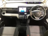 Honda STEP WAGON лот № 3088 оценка 3.5  с аукциона в Японии 4