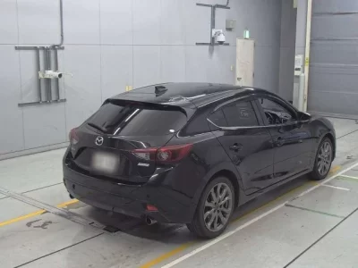 Mazda AXELA  с аукциона в Японии