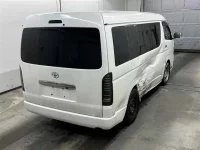 Toyota HIACE лот № 80044 оценка X  с аукциона в Японии 4