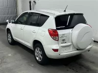 Toyota RAV4 лот № 10313 оценка 4  с аукциона в Японии 1
