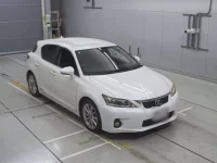 Lexus CT лот № 30481 оценка 4  с аукциона в Японии 4