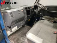 Toyota TOYOACE лот № 105 оценка 3  с аукциона в Японии 3