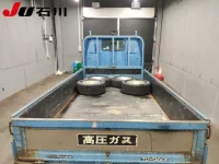 Toyota TOYOACE лот № 105 оценка 3  с аукциона в Японии 4