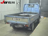 Toyota TOYOACE лот № 105 оценка 3  с аукциона в Японии 1