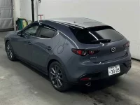 Mazda MAZDA3 лот № 10337 оценка 4.5  с аукциона в Японии 1