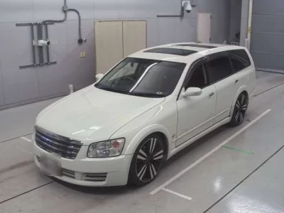 Nissan STAGEA