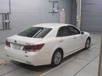 Toyota CROWN лот № 30526 оценка 3.5  с аукциона в Японии 1