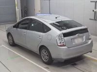 Toyota PRIUS лот № 30532 оценка R  с аукциона в Японии 5