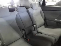 Toyota PRIUS ALPHA лот № 30534 оценка 3.5  с аукциона в Японии 8