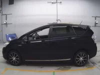 Toyota PRIUS ALPHA лот № 30534 оценка 3.5  с аукциона в Японии 3