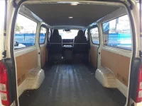 Toyota REGIUS ACE VAN лот № 40011 оценка RA  с аукциона в Японии 9