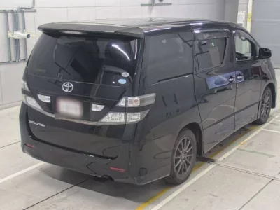 Toyota VELLFIRE  с аукциона в Японии