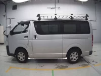Toyota REGIUS ACE VAN лот № 40020 оценка RA  с аукциона в Японии 3