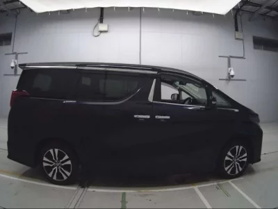 Toyota ALPHARD  с аукциона в Японии