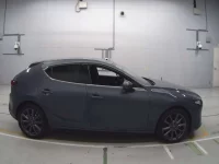Mazda MAZDA3 лот № 20071 оценка 5  с аукциона в Японии 2