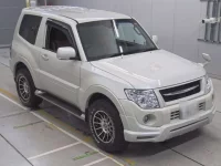 Mitsubishi PAJERO лот № 30568 оценка R  с аукциона в Японии 4