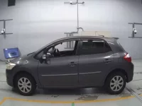 Toyota AURIS лот № 30578 оценка 3.5  с аукциона в Японии 3