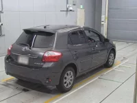 Toyota AURIS лот № 30578 оценка 3.5  с аукциона в Японии 1