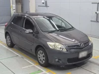 Toyota AURIS лот № 30578 оценка 3.5  с аукциона в Японии 4