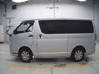 Toyota REGIUS ACE VAN лот № 40058 оценка R  с аукциона в Японии 3
