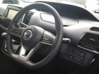 Nissan SERENA лот № 30587 оценка 4  с аукциона в Японии 6