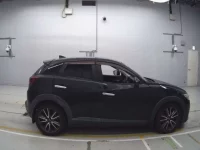 Mazda CX-3 лот № 30593 оценка 3.5  с аукциона в Японии 2