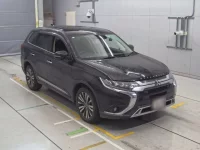 Mitsubishi OUTLANDER лот № 30594 оценка 3.5  с аукциона в Японии 4