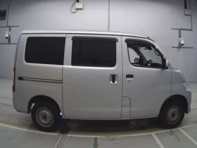Toyota TOWN ACE VAN  с аукциона в Японии