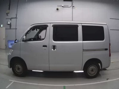 Toyota TOWN ACE VAN  с аукциона в Японии