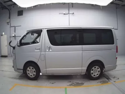 Toyota REGIUS ACE VAN