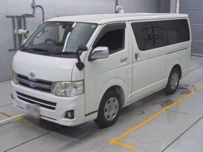 Toyota REGIUS ACE VAN