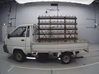 Toyota TOWN ACE TRUCK лот № 40105 оценка 3.5  с аукциона в Японии 3