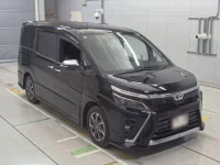 Toyota VOXY лот № 30645 оценка RA  с аукциона в Японии 4