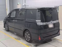 Toyota VOXY лот № 30645 оценка RA  с аукциона в Японии 5