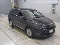 Toyota HARRIER лот № 30652 оценка 3.5  с аукциона в Японии 4