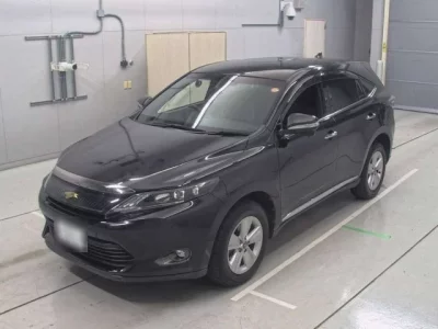Toyota HARRIER  с аукциона в Японии