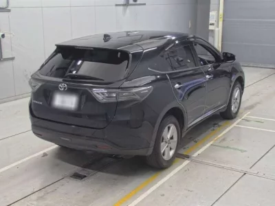 Toyota HARRIER  с аукциона в Японии