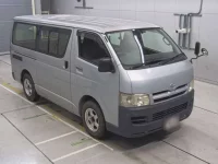 Toyota REGIUS ACE VAN лот № 40119 оценка 3  с аукциона в Японии 4