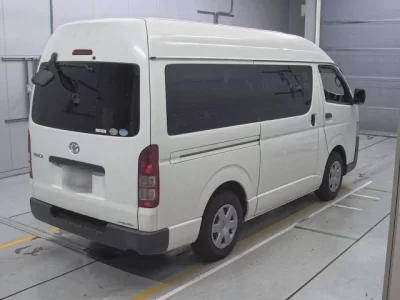 Toyota HIACE VAN  с аукциона в Японии