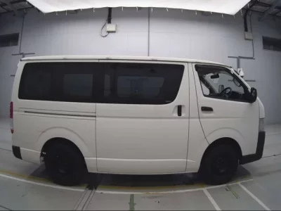 Toyota REGIUS ACE VAN