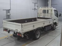 Toyota DYNA лот № 40140 оценка 4  с аукциона в Японии 1