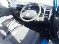 Mazda BONGO лот № 1024 оценка 3.5  с аукциона в Японии 6