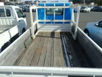 Mazda BONGO лот № 1024 оценка 3.5  с аукциона в Японии 2