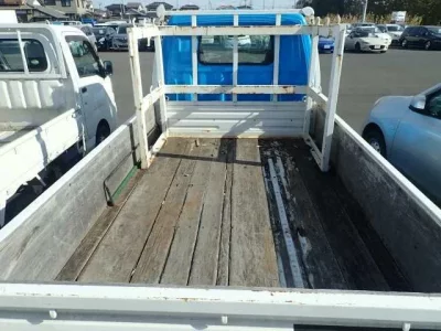 Mazda BONGO  с аукциона в Японии