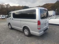 Toyota REGIUS ACE VAN лот № 9234 оценка 3.5  с аукциона в Японии 4
