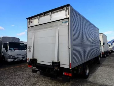 Nissan ATLAS  с аукциона в Японии