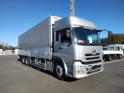 Nissan QUON  с аукциона в Японии